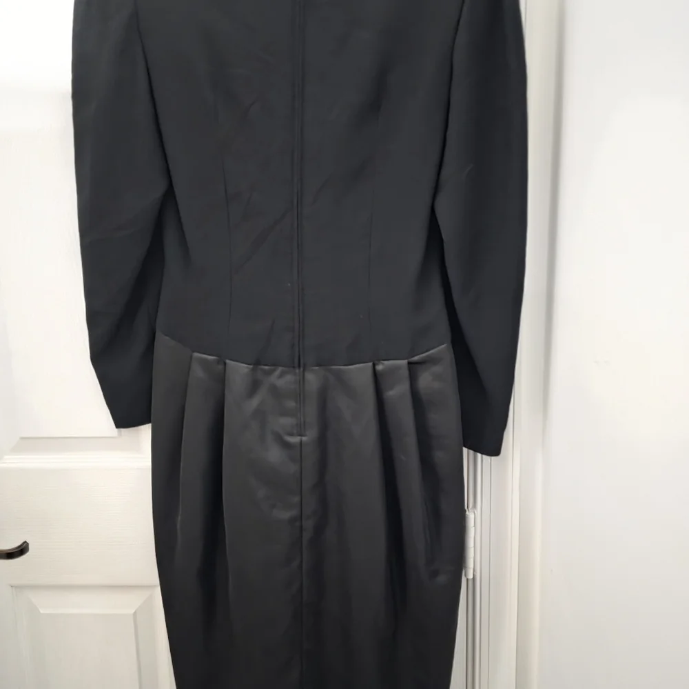 Morton Myles for The Warrens Elegant Black Vintage Dress Size 8 - Picture 4 of 5